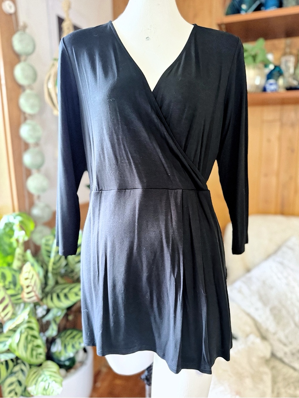 J. Jill Wearever Collection Black Wrap Front Tunic Top Size Small like new